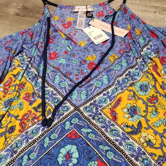 Nanette Lepore Cold Shoulder Top - Picture 4 of 6